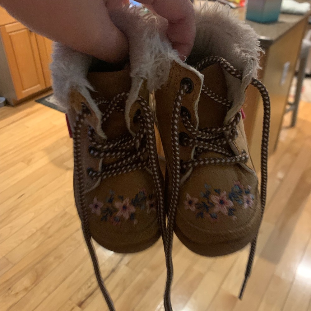 Toddler girl boots